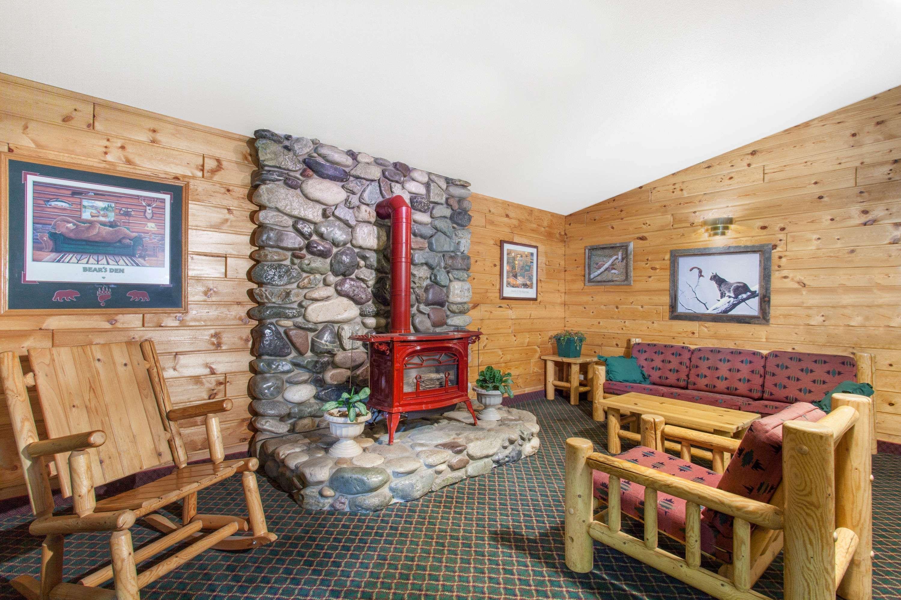 Super 8 By Wyndham Mccall Exterior foto